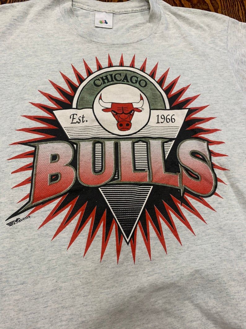 Vintage 90S Chicago Bulls Ball Club Single Stitch Graphic Shirt