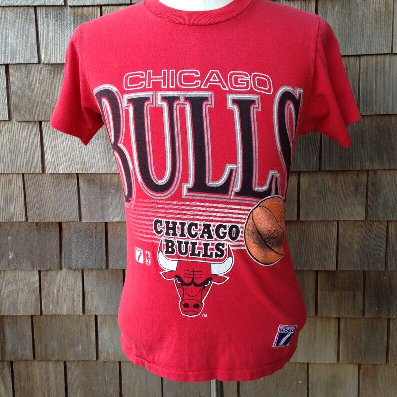 Vintage 90S Chicago Bulls T Shirt By Logo 7 Small