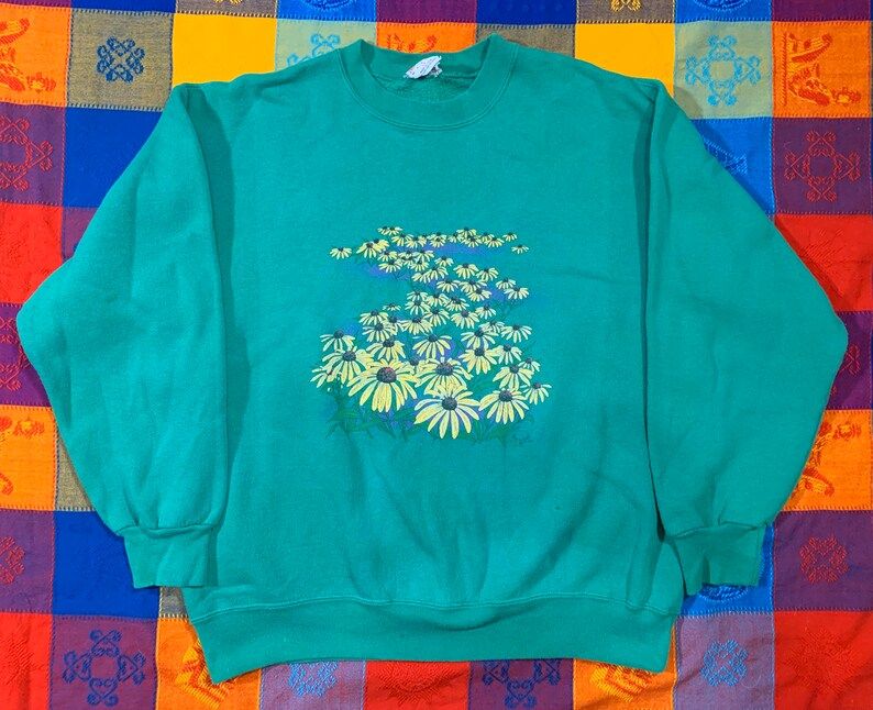 Vintage 90S Daisy Flowers Front Print Crewneck Sweatshirt On Nutmeg Mills Made In Usa Edium