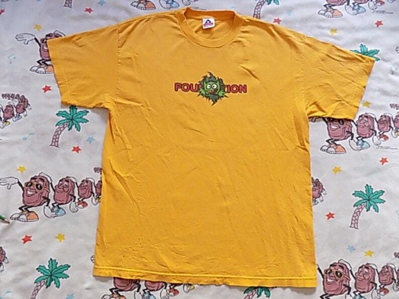 Vintage 90S Foundation Skateboards T Shirt Xl Tum Yeto Skate Tee Yuck Fou