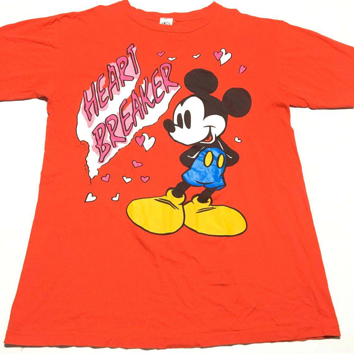 Vintage 90s Heart Breaker Mickey Mouse Disney shirt