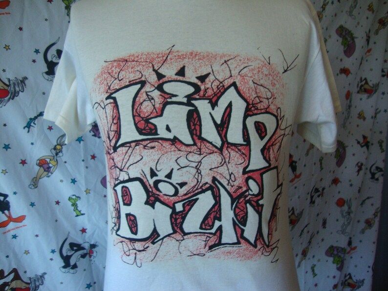 Vintage 90S Limp Bizkit Three Dollar Bill Yall 1998 Rap Hip Hop Nu Heavy Metal Concert Tour T Shirt vintage 90s limp bizkit three dollar bill yall 1998 rap hip hop nu heavy metal concert tour t shirt knvt3