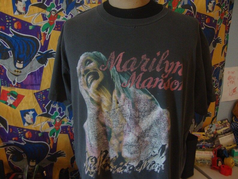 Vintage 90S Marilyn Manson Sweet Dreams Horror Punk Rock Heavy Metal Tour Concert Tee Band vintage 90s marilyn manson sweet dreams horror punk rock heavy metal tour concert tee band d8zqy