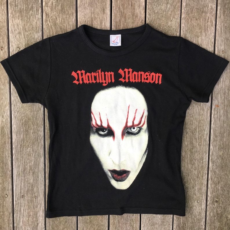 Vintage 90S Marilyn Manson Womens Grunge Black Small Crop Top Retro Marilyn Manson Band Tee Summer Festival Tour Merchandise Heavy Metal