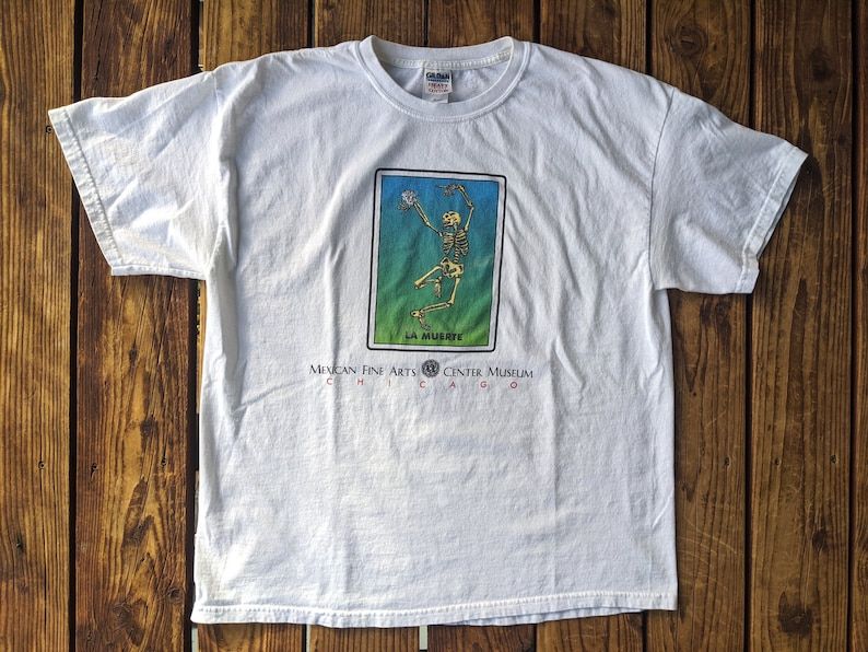 Vintage 90S Mexican Fine Arts Museum Chicago Tee