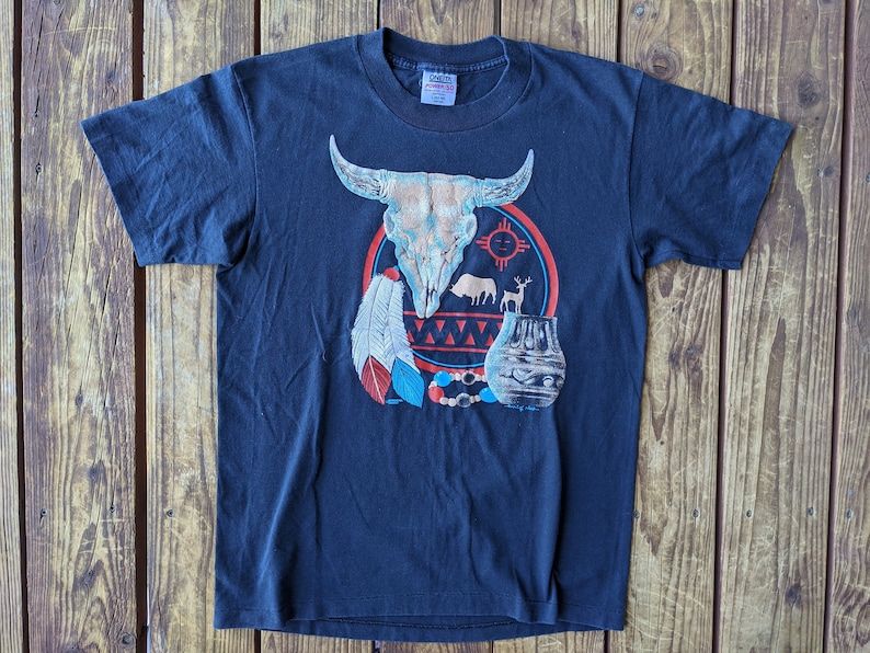 Vintage 90S Native American Potterycow Skull Single Stitch Tee