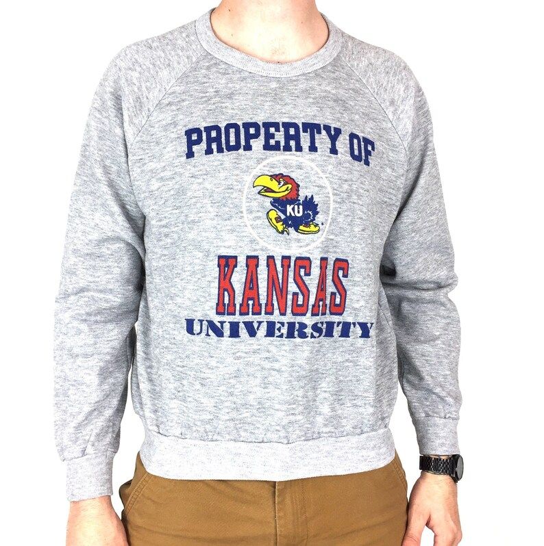 Vintage 90S Ncaa Kansas University Jayhawks Chalk Line Raglan Made In Usa Pullover Crewneck College Basketball Graphic Sweatshirt