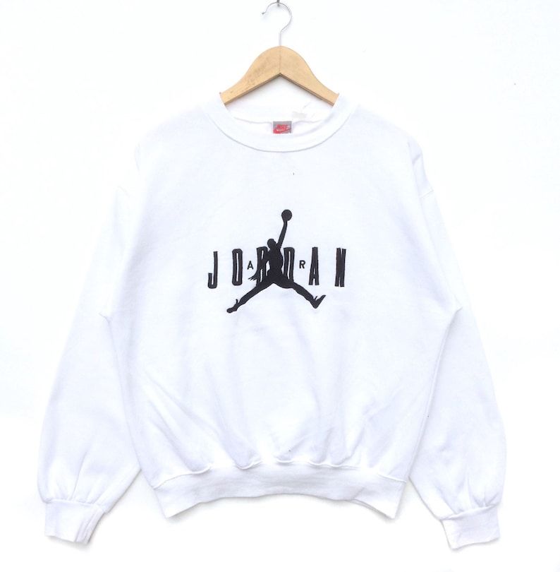 Vintage 90S Nike Air Jordan Jump Big Logo Sweatshirt Nike Air Jordan Embroidered Spell Out Hip Hop Activewear Streetwear Rap Tees Dope