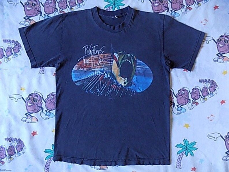 Vintage 90S Pink Floyd The Wall T Shirt Edium 1999 Worn In