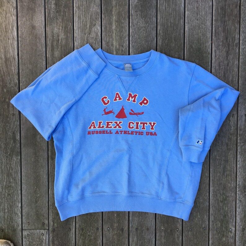 Vintage 90S Russell Athletic Usa Pastel Blue Womens Large Camp Print Sweatshirt Retro Oversized Hip Hop Streetwear Cozy Sports Sweatshirt