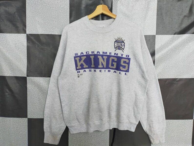 Vintage 90S Sacramento King Basketball Big Print Crewneck Pullover Sweatshirt Grey Colour L Size Rare Item