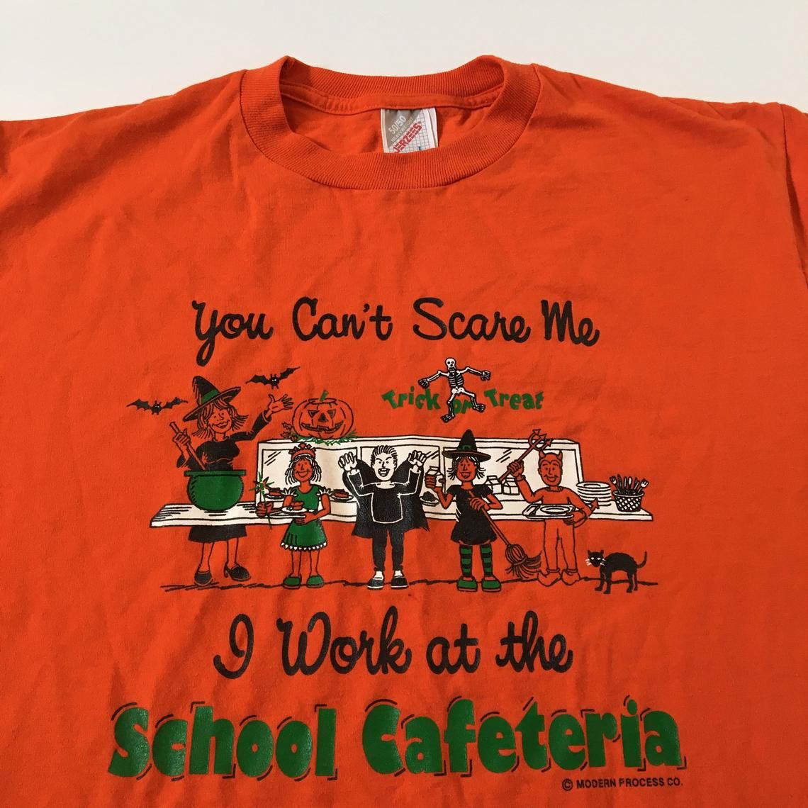Vintage 90s Scary School Lunch You Can??t Scare Me I Work At The School Cafeteria Vintage Halloween shirt