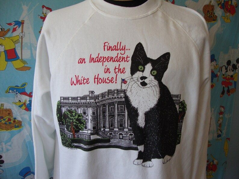 Vintage 90S Socks The Cat Washington Dc Tourist Bill Hillary Clinton 1992 Democrat White House Political Sweatshirt