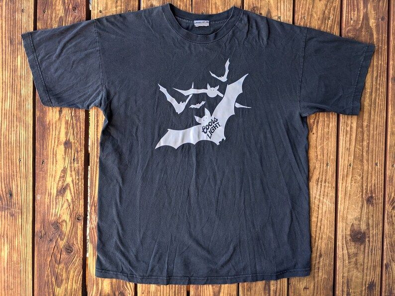 Vintage 90S Stanley Desantis Glow In The Dark Coors Light Beer Bats Promo Single Stitch Tee