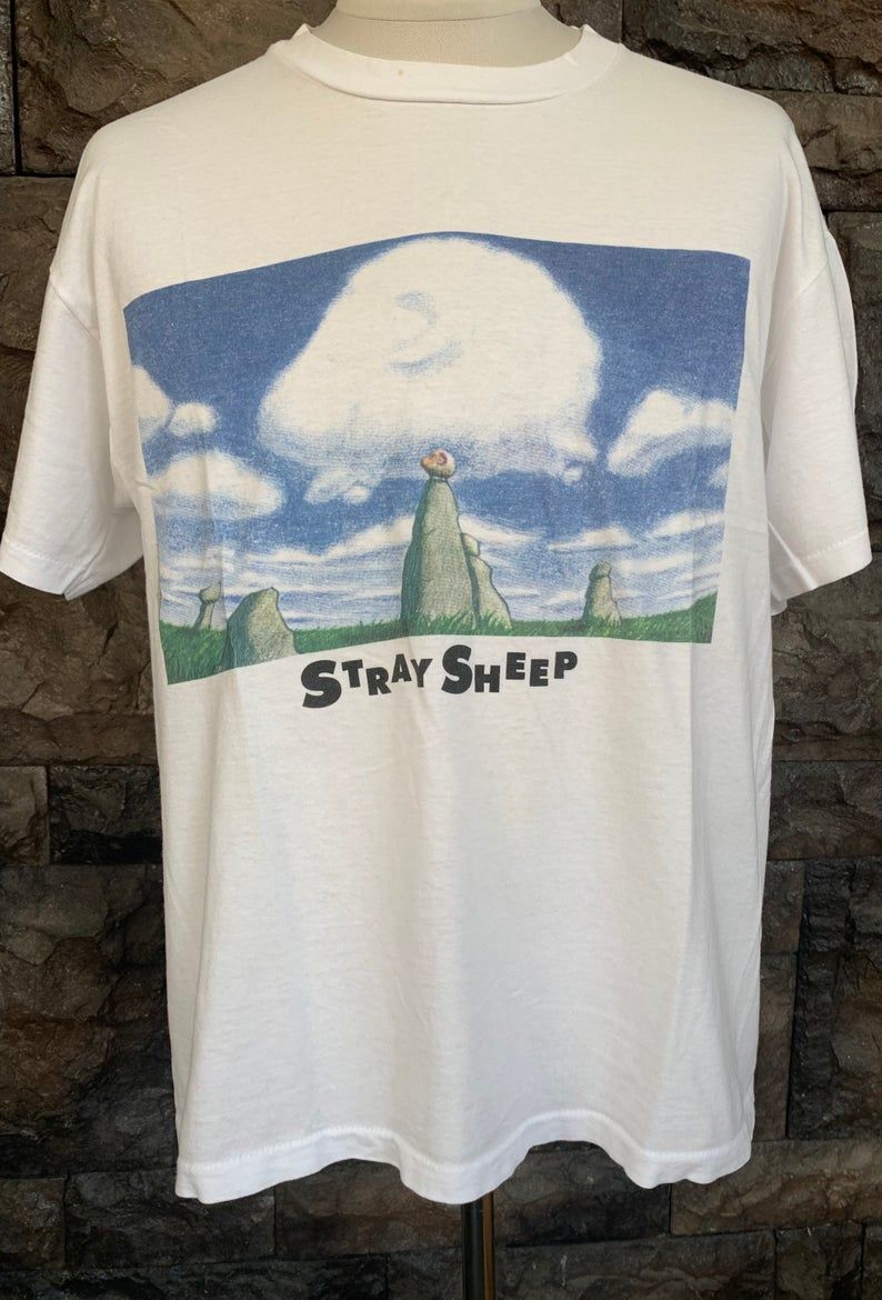 Vintage 90s Stray Sheep Big Image Japanese Video Games Anime Shirt