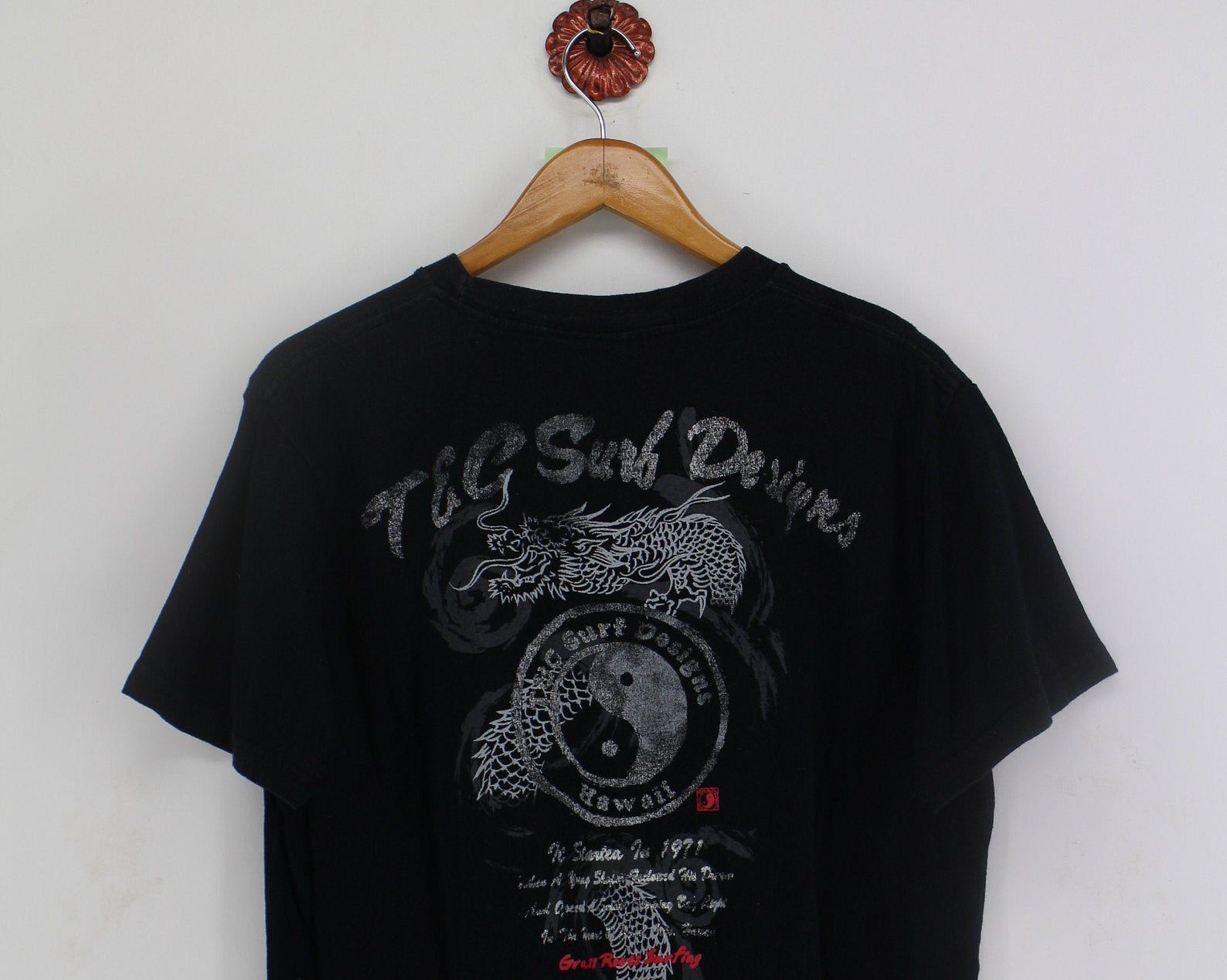 Vintage 90S Tc Surf Designs Tshirt Unisex Tnc Dragon Ed Hawaii Pipeline Aloha Wear Endless Wave Tour Surfer Black Tee M vintage 90s tc surf designs tshirt unisex tnc dragon ed hawaii pipeline aloha wear endless wave tour surfer black tee m