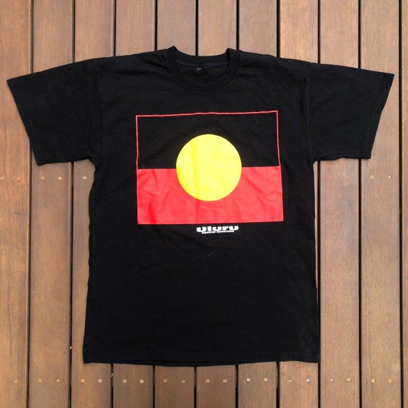 Vintage 90S Uluru Central Australia Ab Flag Unisex Medium Souvenir T Shirt Retro Aussie Summer Festival Streetwear Ab Flag