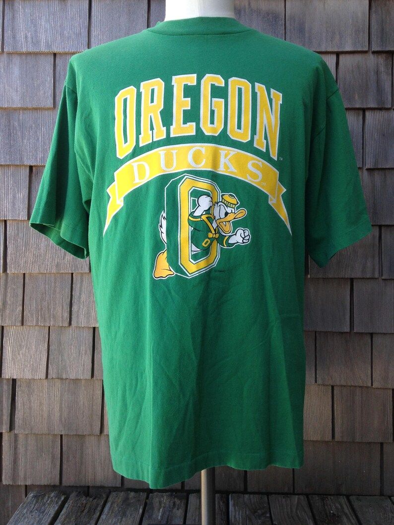 Vintage 90S University Of Oregon Ducks T Shirt By Logo 7 Large vintage 90s university of oregon ducks t shirt by logo 7 large z4sgu