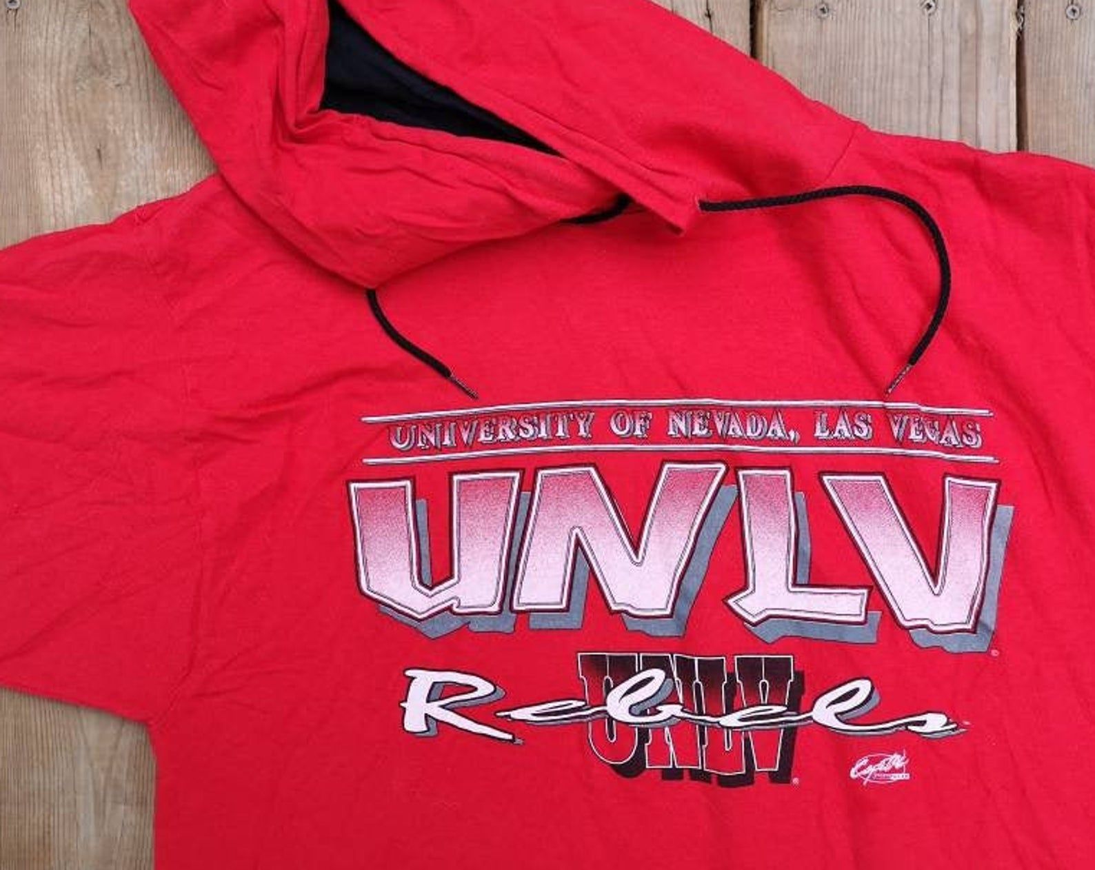 Vintage 90'S Unlv Runnin' Rebels Hooded T-Shirt Made In Usa