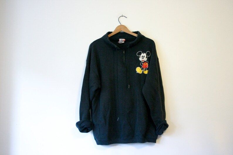 Vintage Black Walt Disney World Mickey Sweatshirt