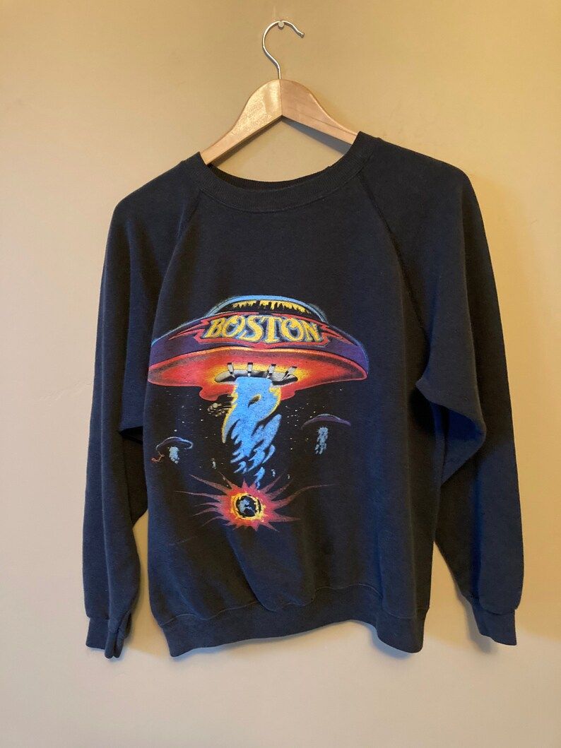 Vintage Boston Canada Tour Sweater