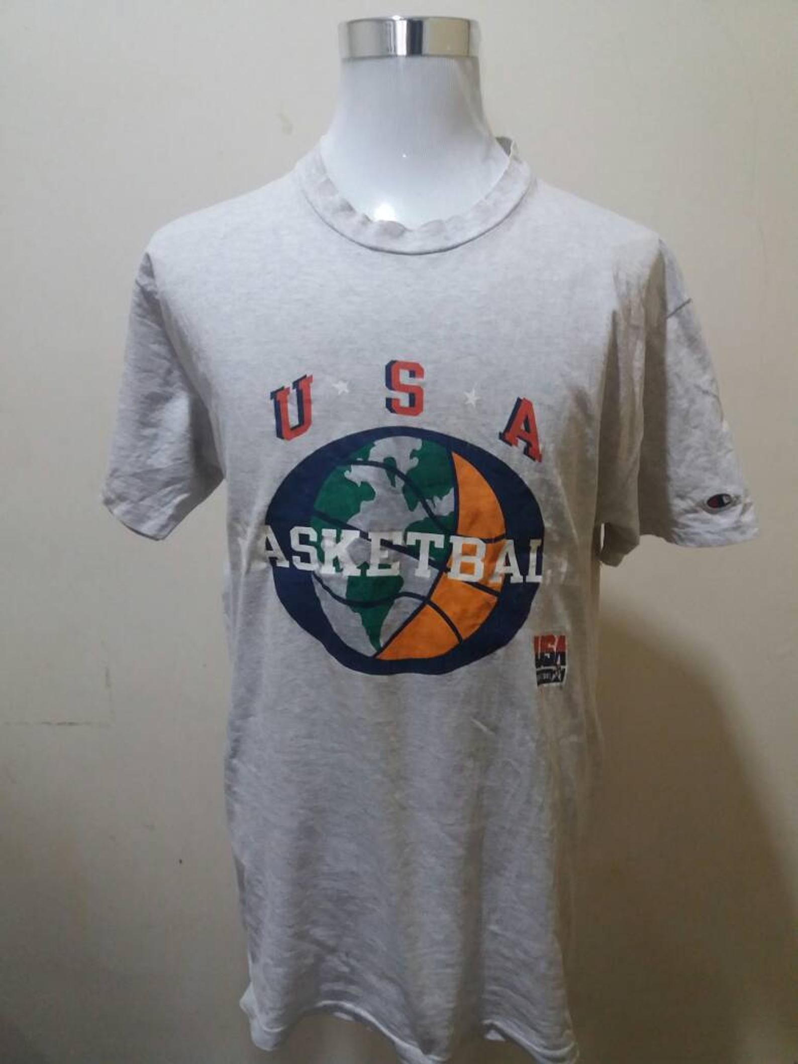 Vintage Champion Basketball Usa Team Shirt