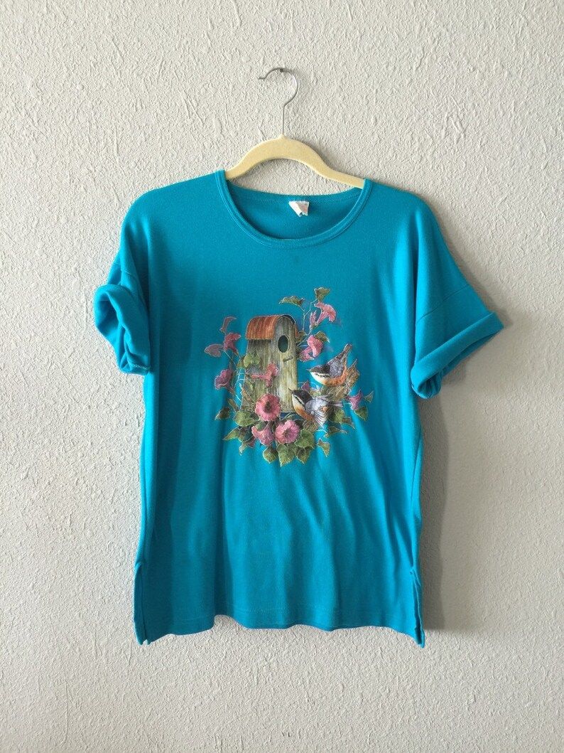 Vintage Floral Love Birds Graphic 50 50 T Shirt