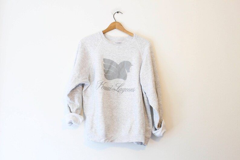 Vintage Gray Kauai Lagoons Hawaii Sweatshirt