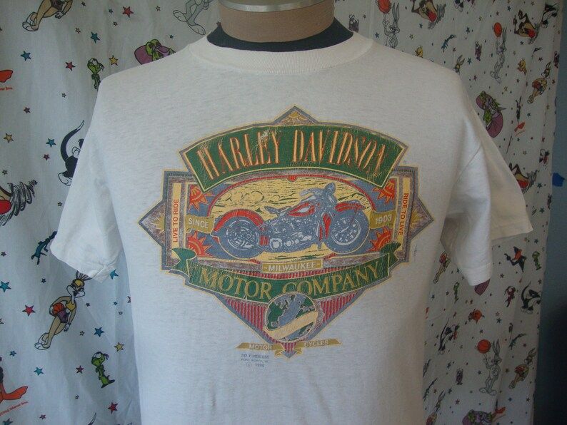 Vintage Harley Davidson 3D Emblem 1990 White Tee Biker Trash Rare T Shirt Collectible