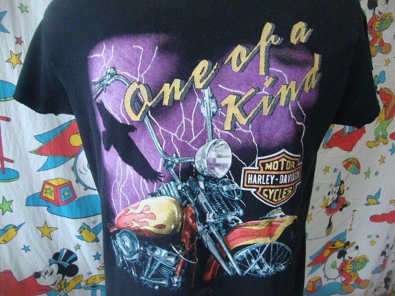 Vintage Harley Davidson Motorcycle 3D Emblem Biker Lightning 1991 Mc New York 50 50 Black T Shirt Adult