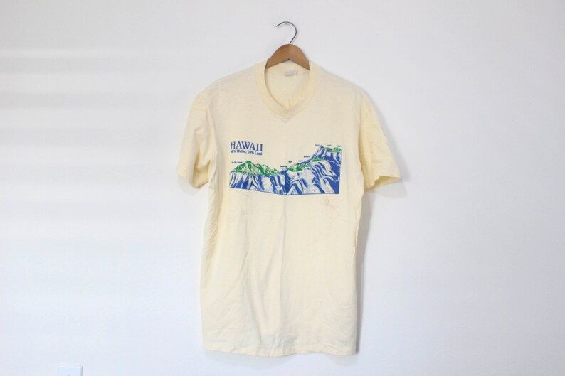 Vintage Hawaiian Islands T Shirt