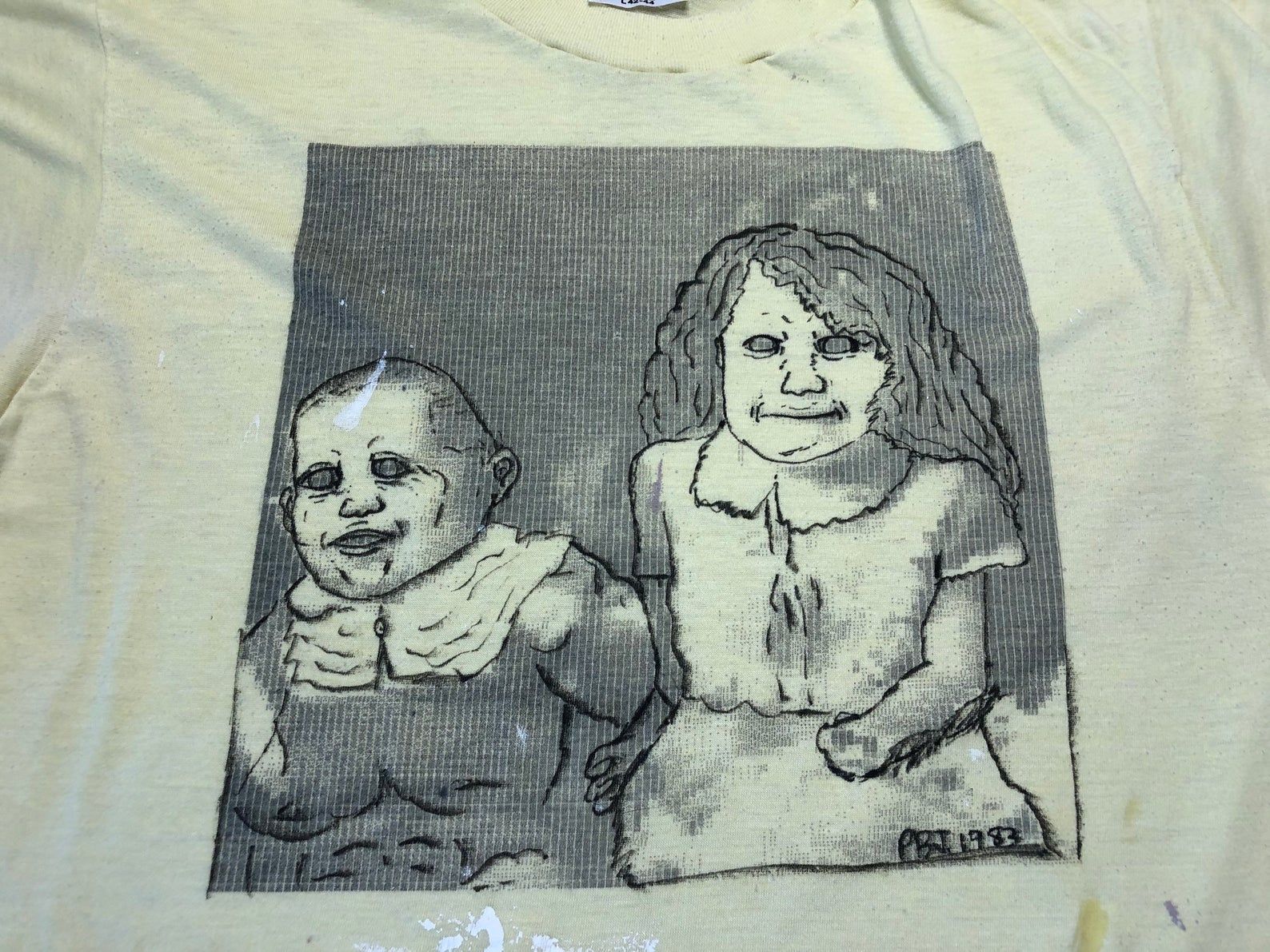 Vintage Horror Drawing Tshirt 1983 80S Haunting Movie Creepy Halloween Shirt 50/50