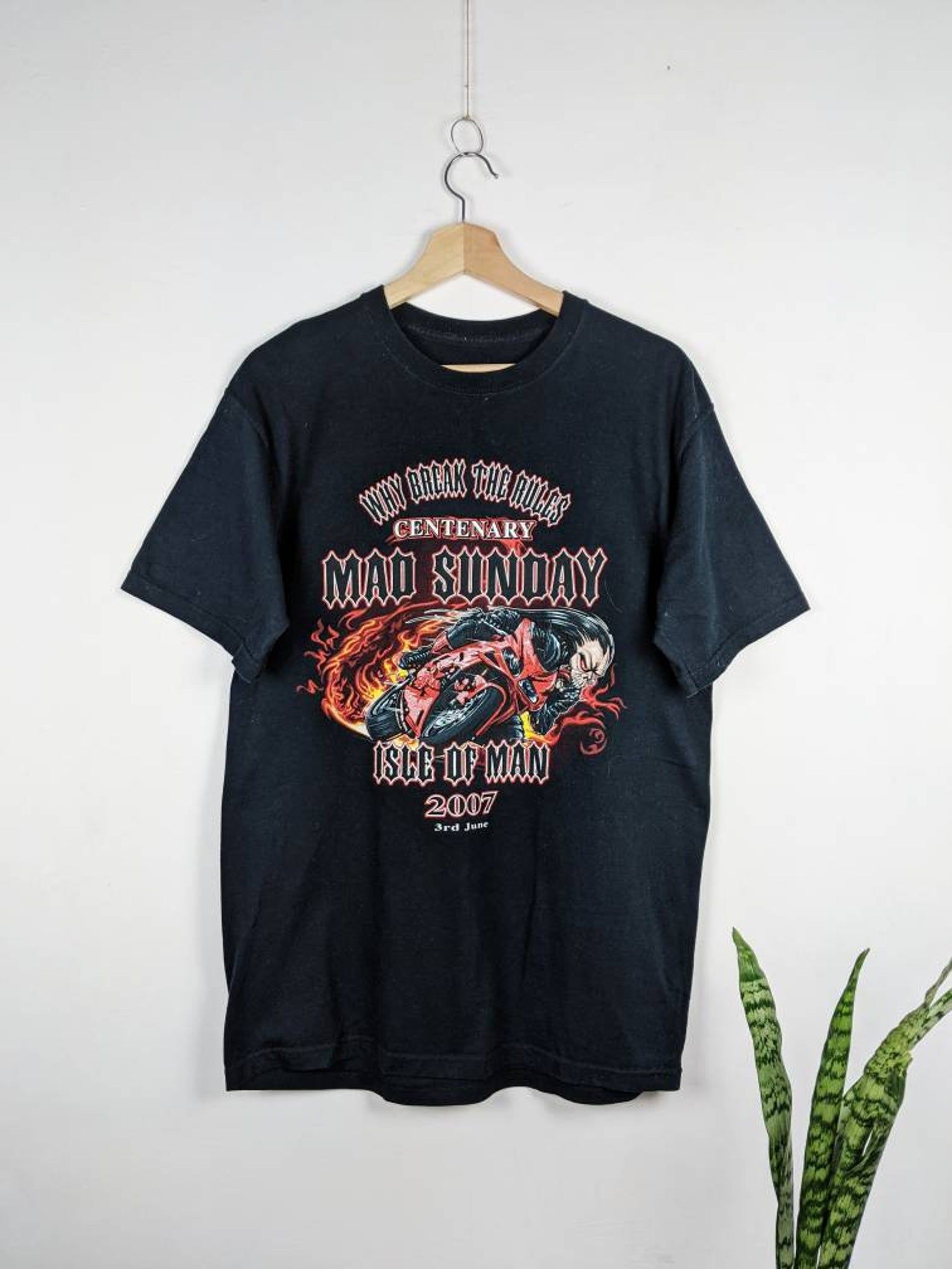 Vintage Isle Of Man TT Why Break The Rules Centenary Mad Sunday 2007 Shirt