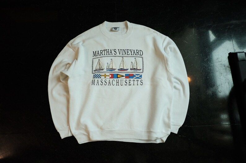Vintage Marthas Vineyard Massachusetts Sweatshirt